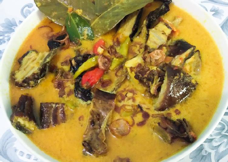 Bahan-bahan Ikan Pari Santan EXTRA HOT yang lezat dan Mudah Dibuat