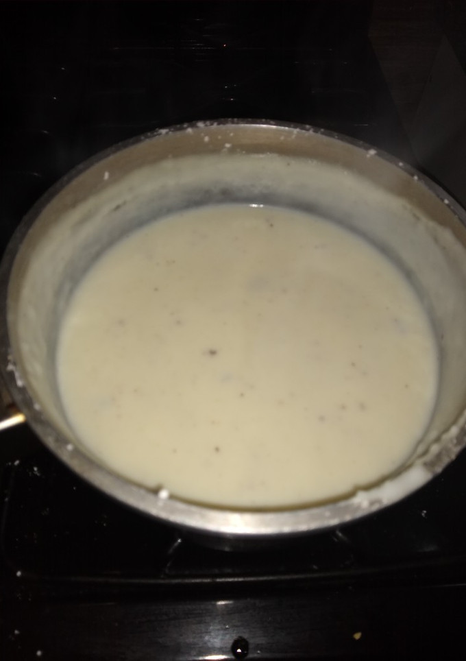 Una foto de Salsa blanca casera (ración para acompañar una comida)