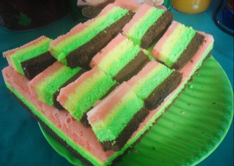 Bolu kukus pelangi IRIT BANGET