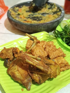 Foto resep Bebek Goreng