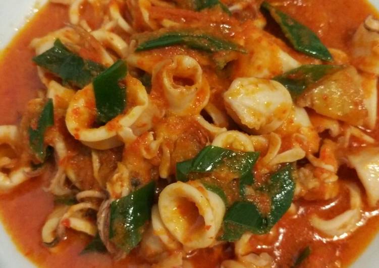 Cara mudah memasak Cumi sambal tumis Lezat