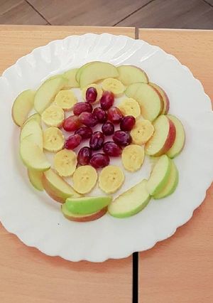 A picture of Fruit salad.