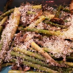 Garlic roasted asparagus and parmesan A picture of Garlic roasted asparagus and parmesan.