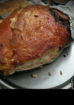 Una foto de Pierna de cerdo asada al estilo Dominicano