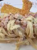 Fettuccine a la Crema con Jamón