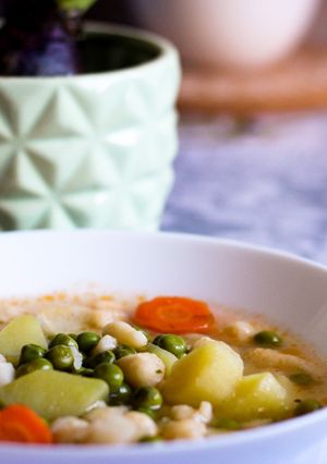Zöldborsó leves rizslisztes galuskával (gluténmentes) recept fotója
