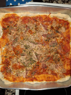 Una foto de Pizza casera en panificadora