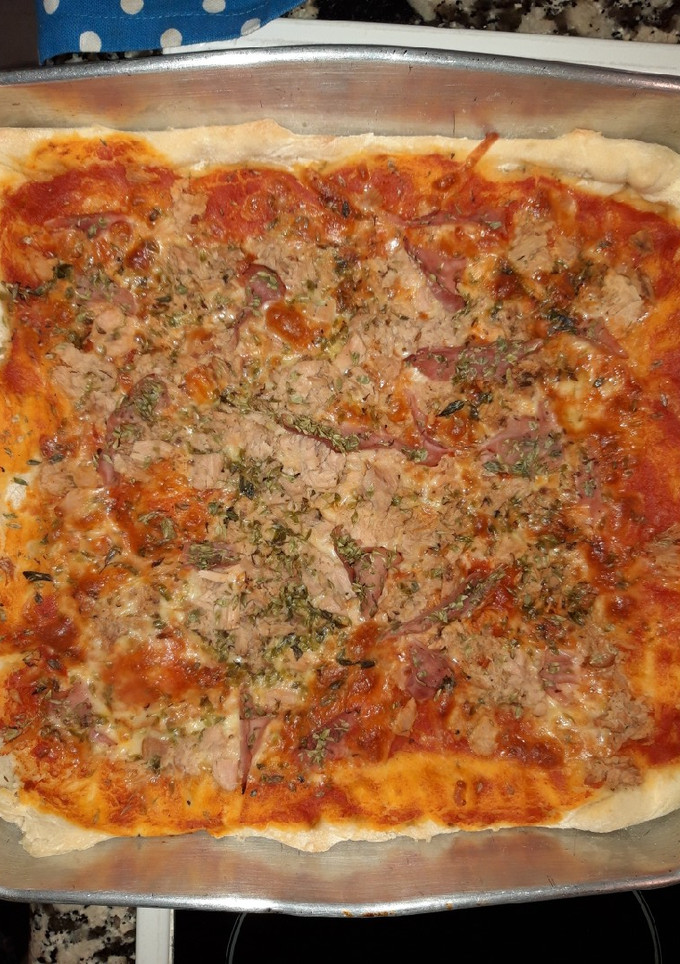 Una foto de Pizza casera en panificadora