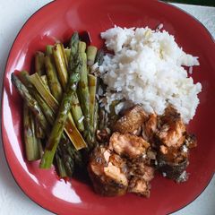 A picture of Steamed salmon steak marinades.