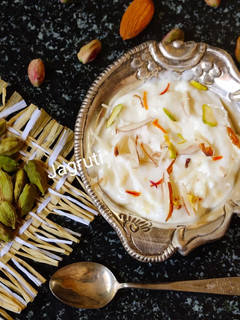 A picture of Kesar Shrikhand.