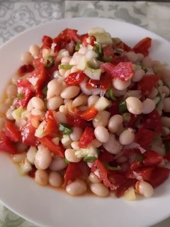 Una foto de Ensalada de legumbres