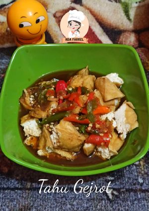 Foto resep Tahu Gejrot abang-abang.. enak banget.. 😍