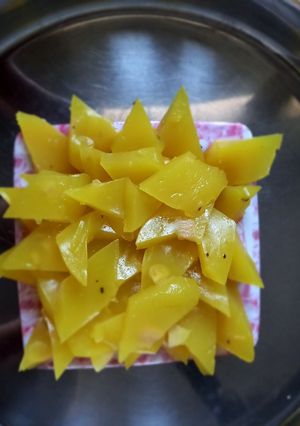 A picture of Mumbai Karachi halva.
