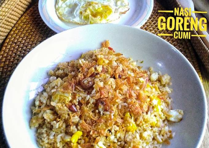 Resep Nasi Goreng Cumi oleh Ninik Kitchen - Cookpad