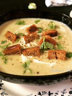 A picture of Garlic Soup - Italian style.