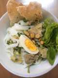 Quang-Style Chicken Noodles