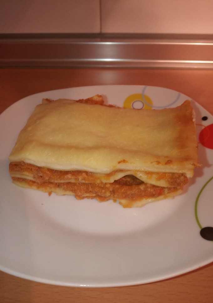 Una foto de Lasaña tradicional en MC fácil