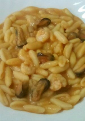 Foto di Cavatelli con fagioli, cozze e gamberetti
