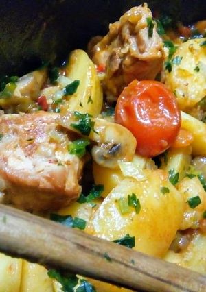 O poză a rețetei Tocăniță de iepure cu legume.