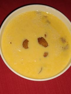 बासुंदी (Basundi recipe in hindi) रेसिपी मुख्य फोटो