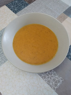 Una foto de 🥄Sopa de Tomate🍅