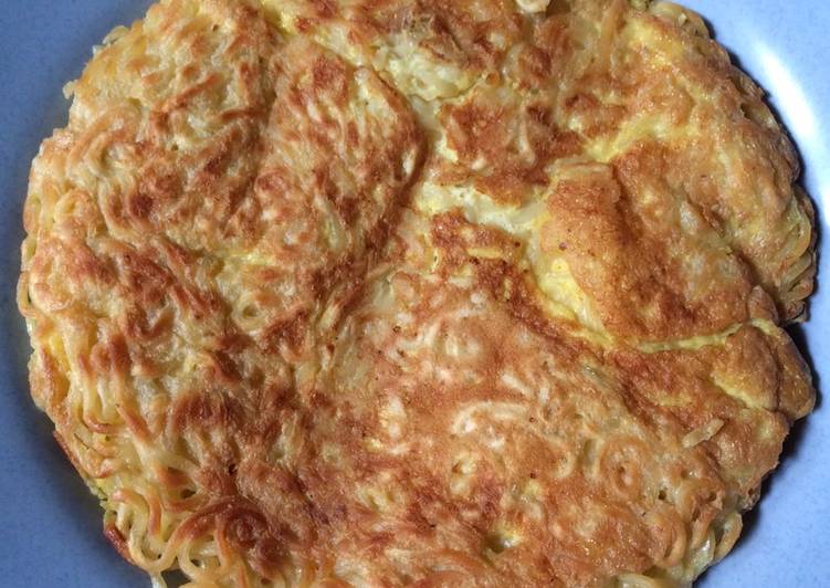 Cara Royal Di RumahMartabak mie simpel 