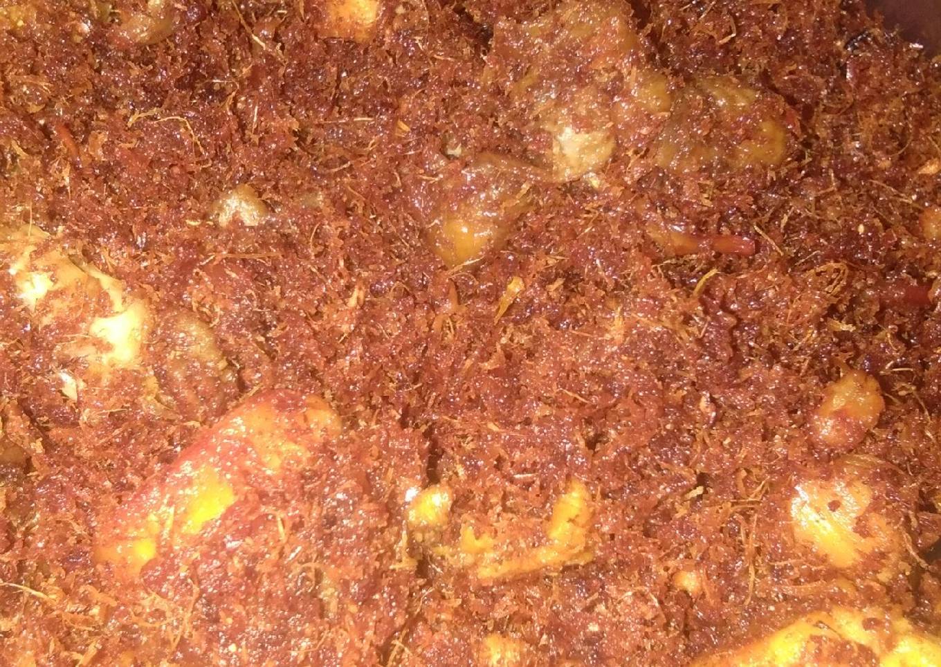 Serundeng lengkuas dan kelapa parut