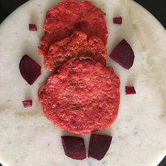 Beet-Suji-Oats Mini Dosa A picture of Beet-Suji-Oats Mini Dosa.