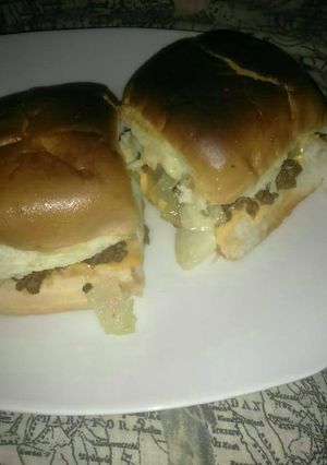 A picture of Homemade Cheese burgers.