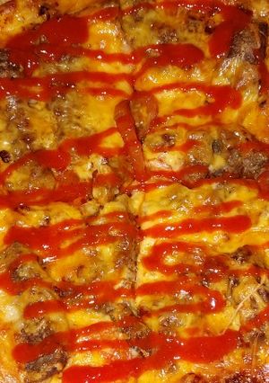 A picture of My burger pizza.