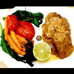 Creamy Lemon Garlic Chicken With Veggies A picture of Creamy Lemon Garlic Chicken With Veggies.