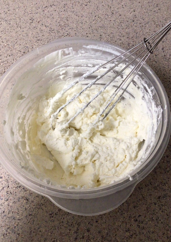 A picture of Whipped Cream 🍦.