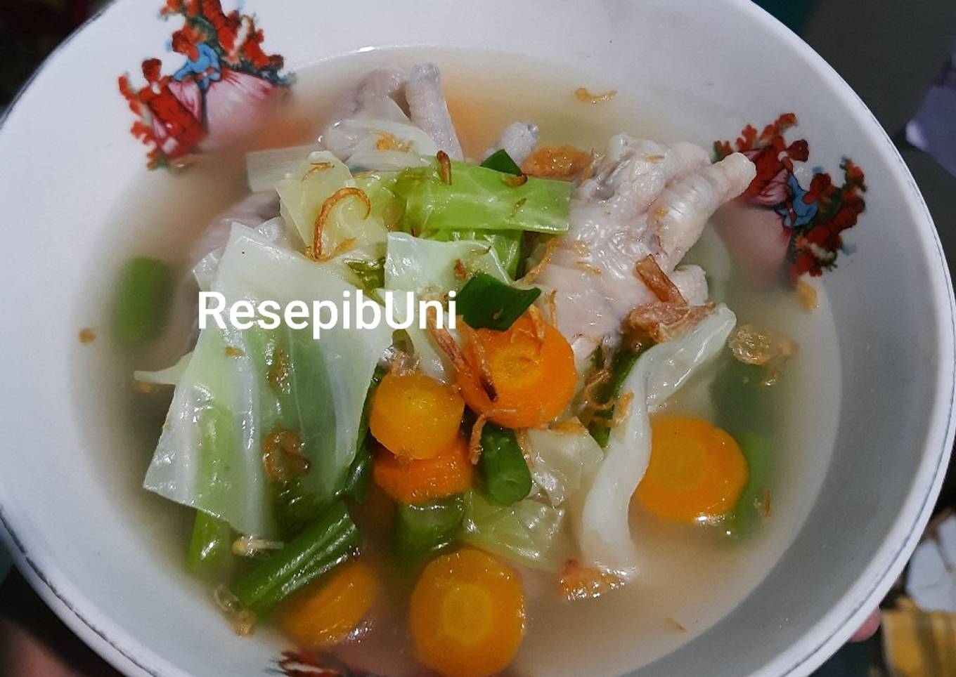 Sayur sop ceker ayam