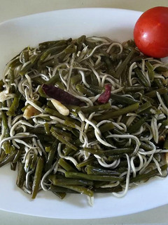 Una foto de Judías verdes con gulas
