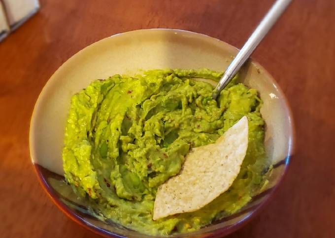 Nicholas & Morgan's Spicy Guacamole