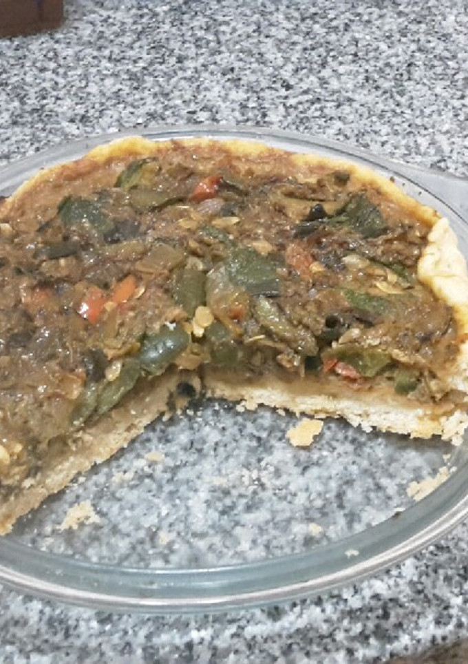 Una foto de Tarta de verduras, masa casera