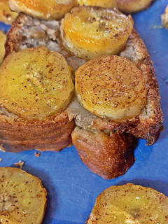 A picture of Banana healthy topping.