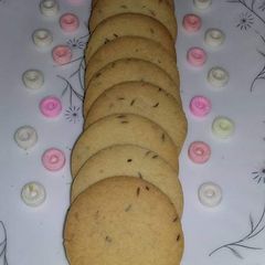 A picture of Zeera biscuits.