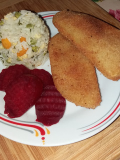 Rántott krumpli zöldséges rizzsel recept fotója
