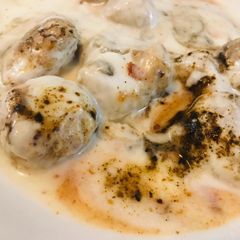 Meethey dahi baray A picture of Meethey dahi baray.