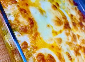 Una foto de PASTEL DE PAPAS, BRÓCCOLI Y CEBOLLAS🥔🧅🥦🧅🥔🥘🍲🥘🤩👏❤️