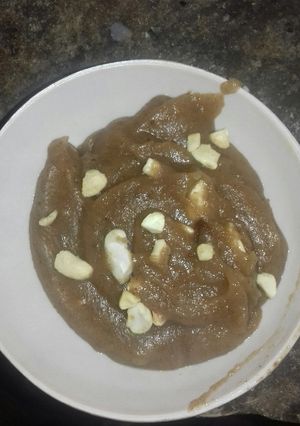 A picture of Aata halwa.