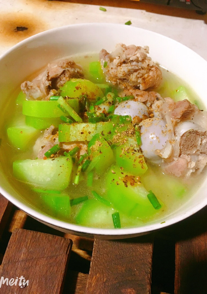 Hình của món Canh bầu hầm sườn😋😋.