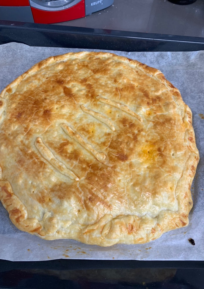 Una foto de Hojaldre relleno carne picada