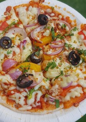 A picture of Pizza uttapam.