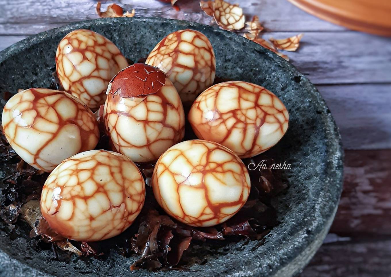 409.Telur Pindang Batik