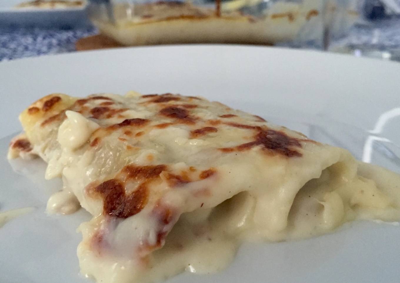 Canelones de pollo asado