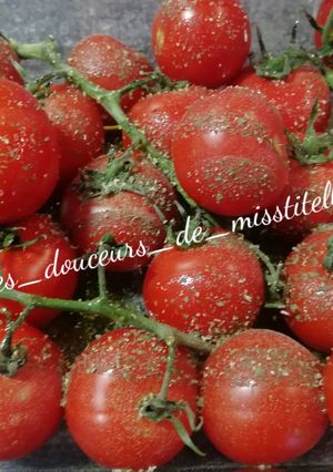 Une photo de Tomates en grappe au four