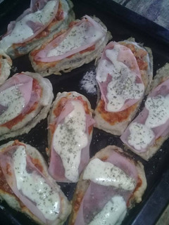 Una foto de Milanesas de Berenjenas a la napolitana!!🍆🍆🍆