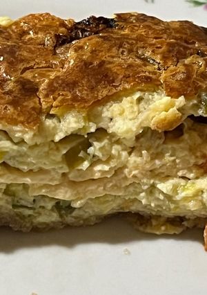 Una foto de Soufflé de puerros y cebollas
